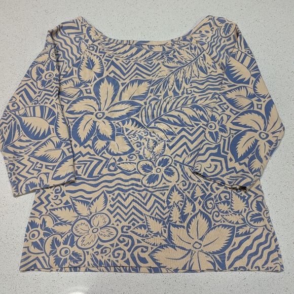 CYC - Patterned Shirt - Size Medium - Picture 2 of 4